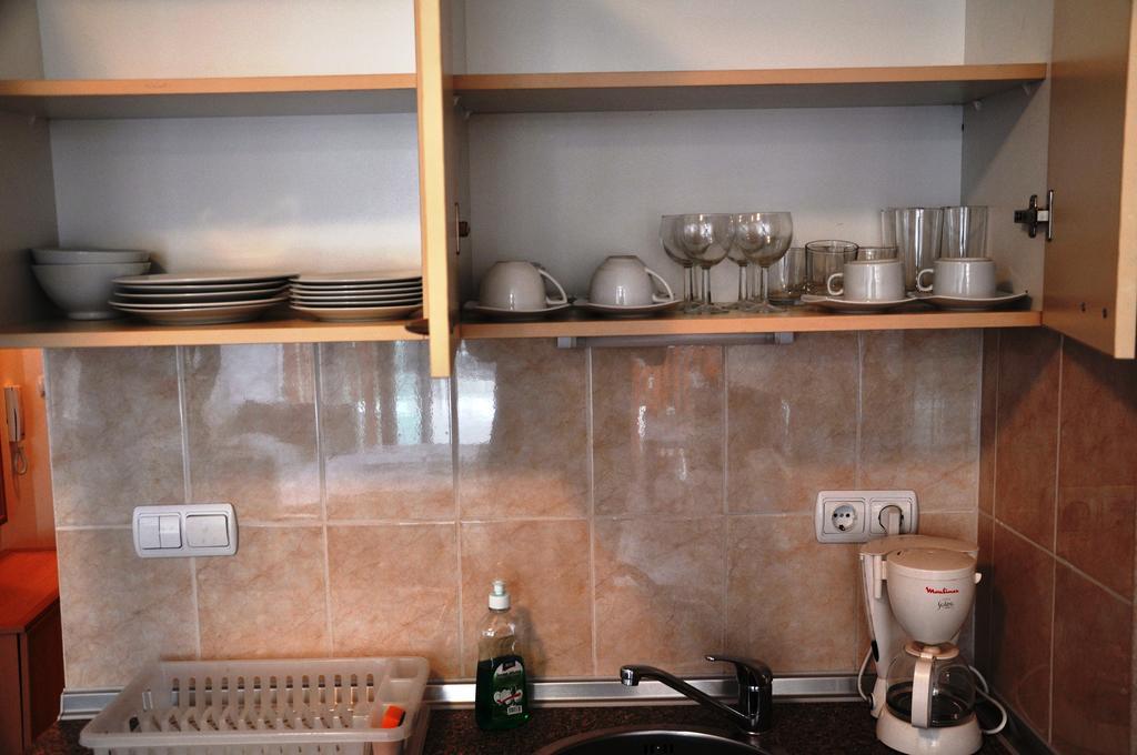 Tomi Family Apartments Σάνι Μπιτς Δωμάτιο φωτογραφία