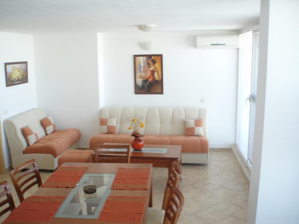 Tomi Family Apartments Σάνι Μπιτς Δωμάτιο φωτογραφία