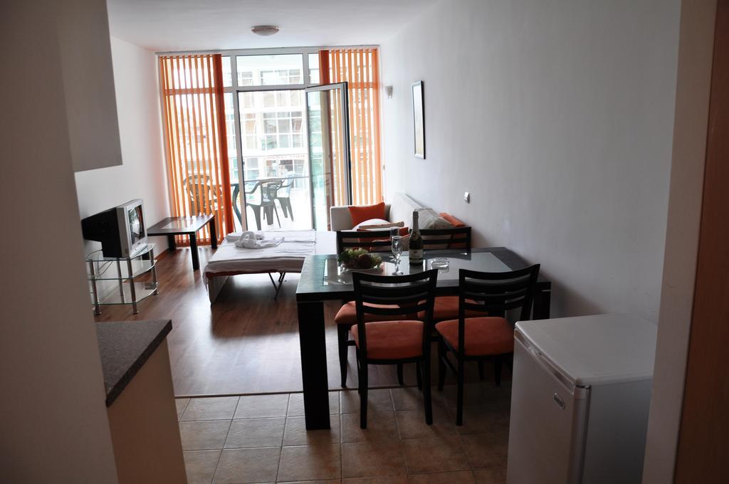 Tomi Family Apartments Σάνι Μπιτς Δωμάτιο φωτογραφία